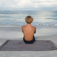 BEACH MAT THROW WITH COTTON HARNESS