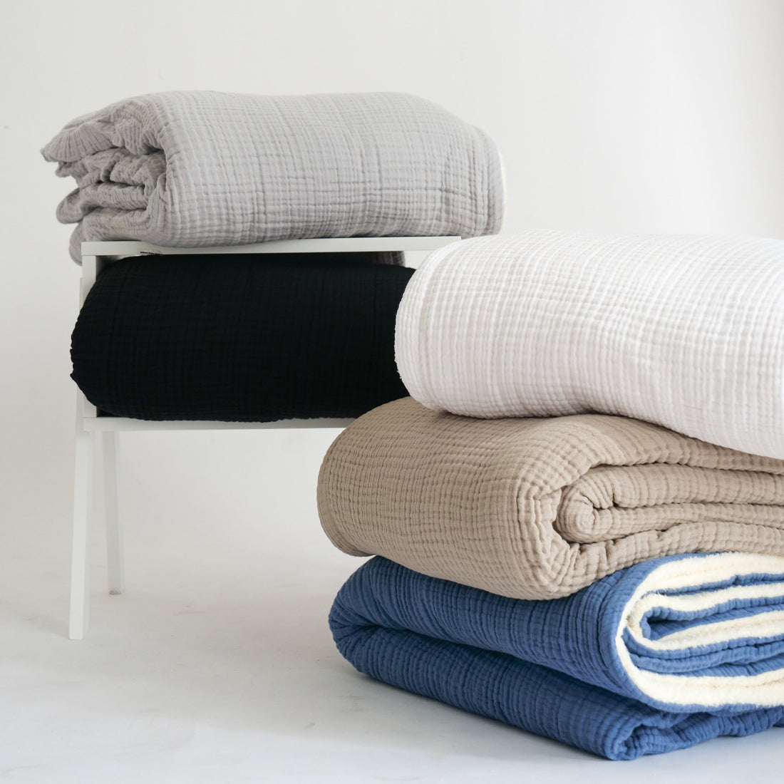 STONEWASHED FLEECE LINED THROW
