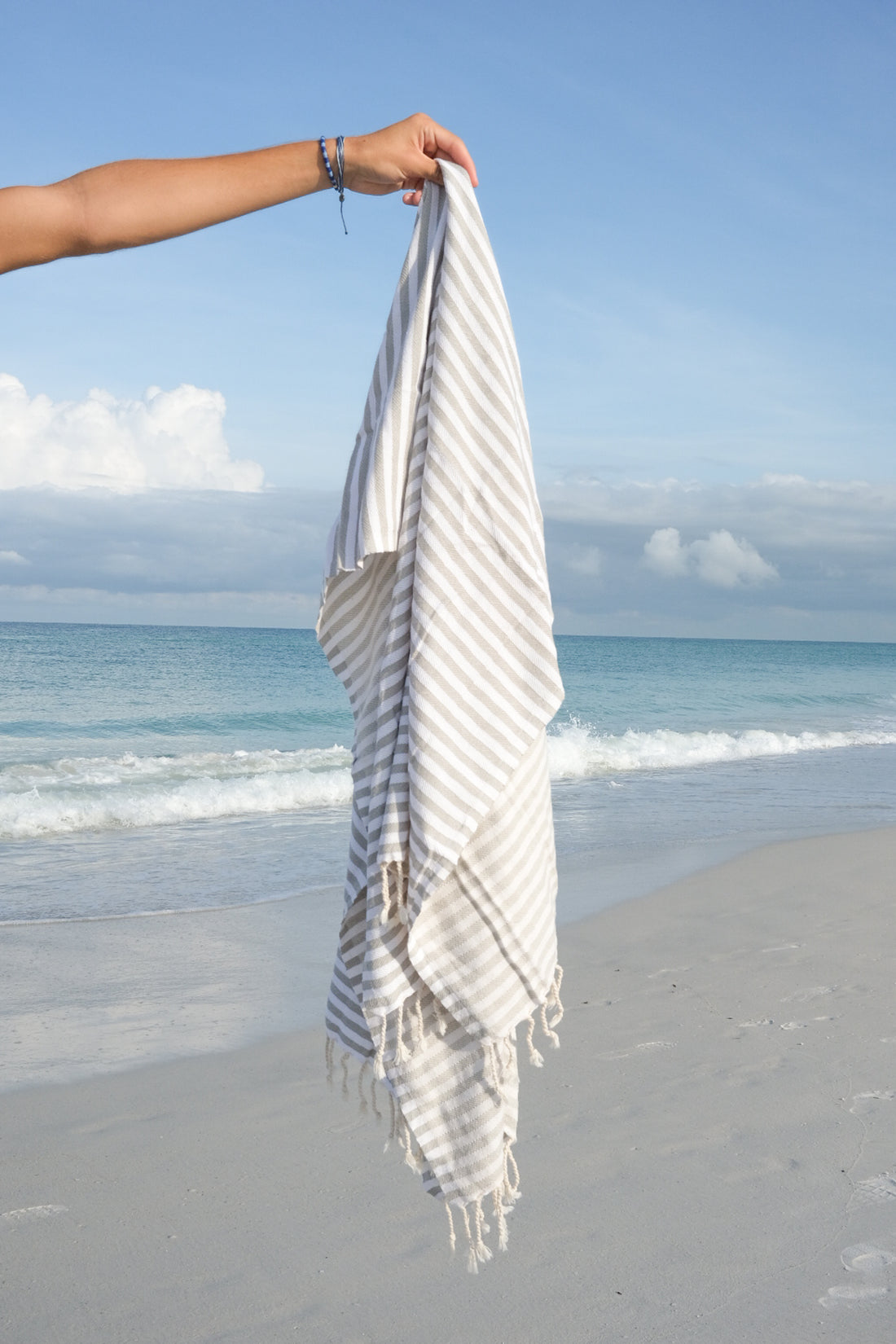 BEACH CANDY TOWEL