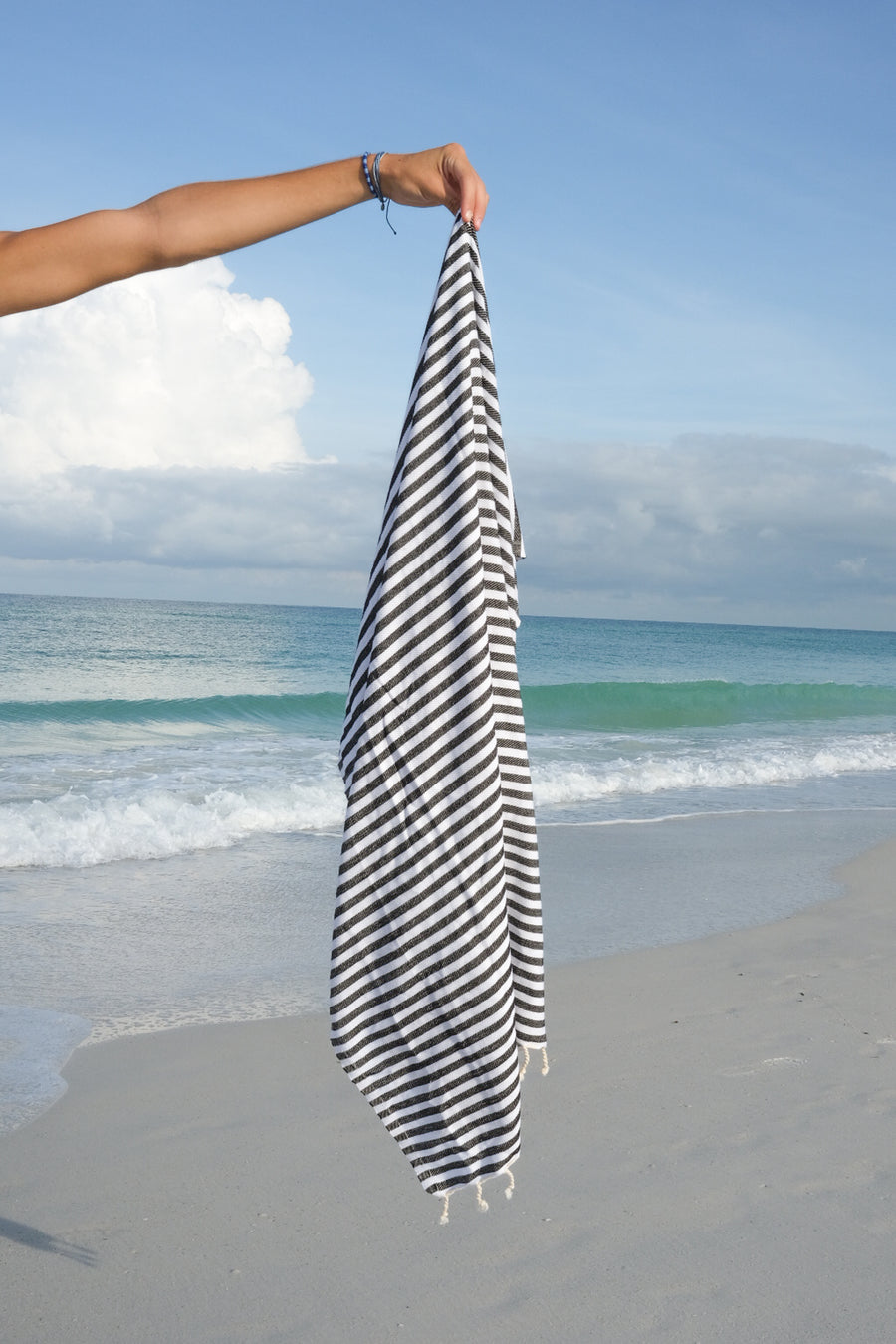 BEACH CANDY TOWEL