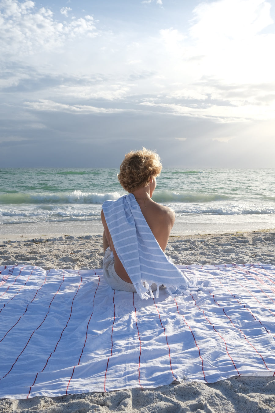 BASIC CLASSIC COVERLET