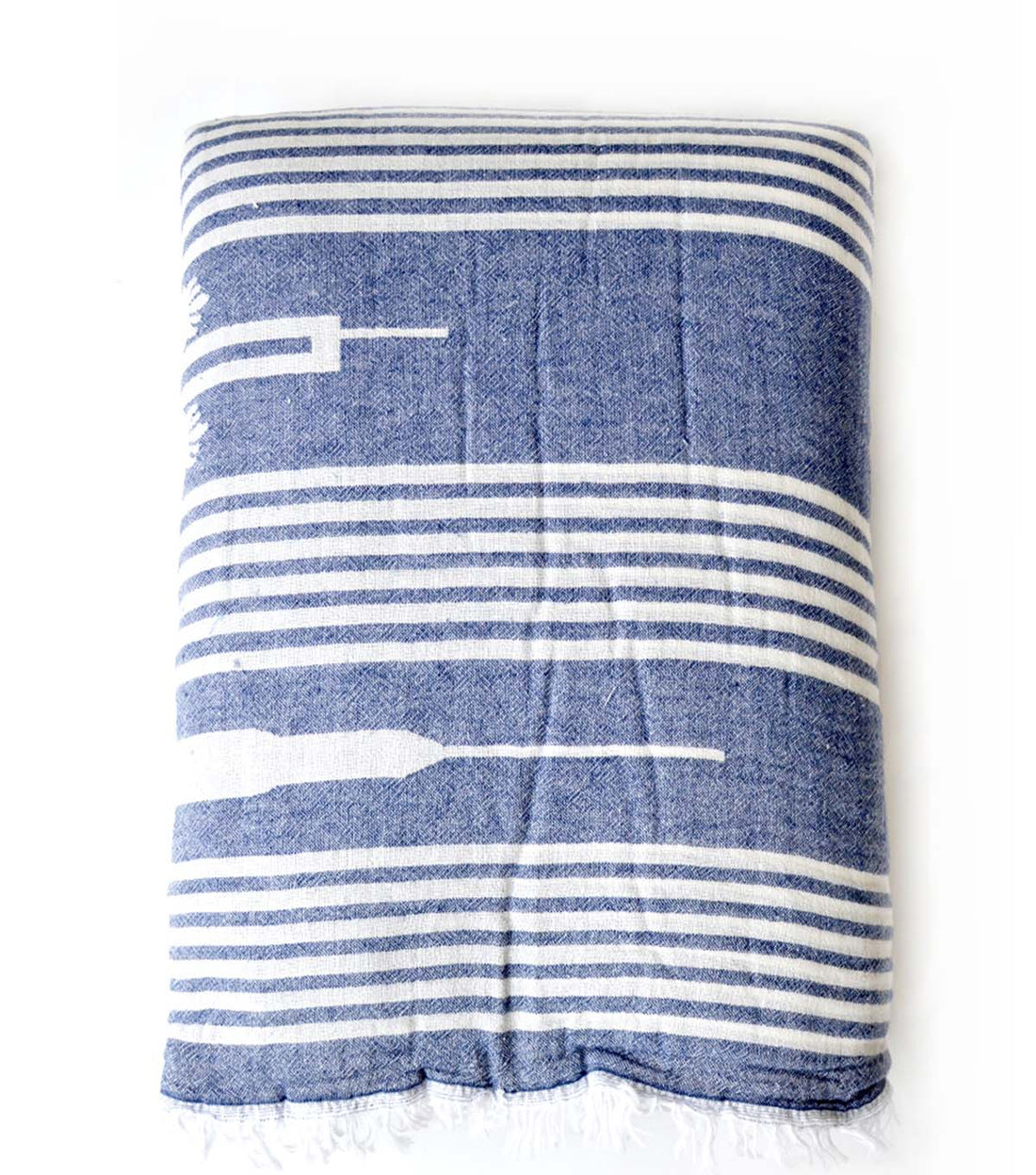 ARROW FLEECE LINED THROW