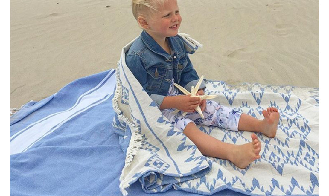 Bay Laurel Turkish Towel 39 x 71 with Eco Friendly Beach Shrinkage Travel Bag